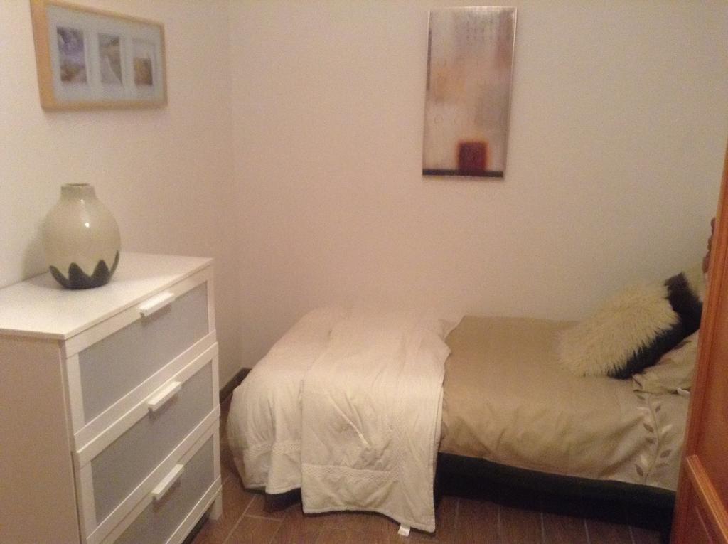 Kayenne Holiday Rentals Iznájar Oda fotoğraf