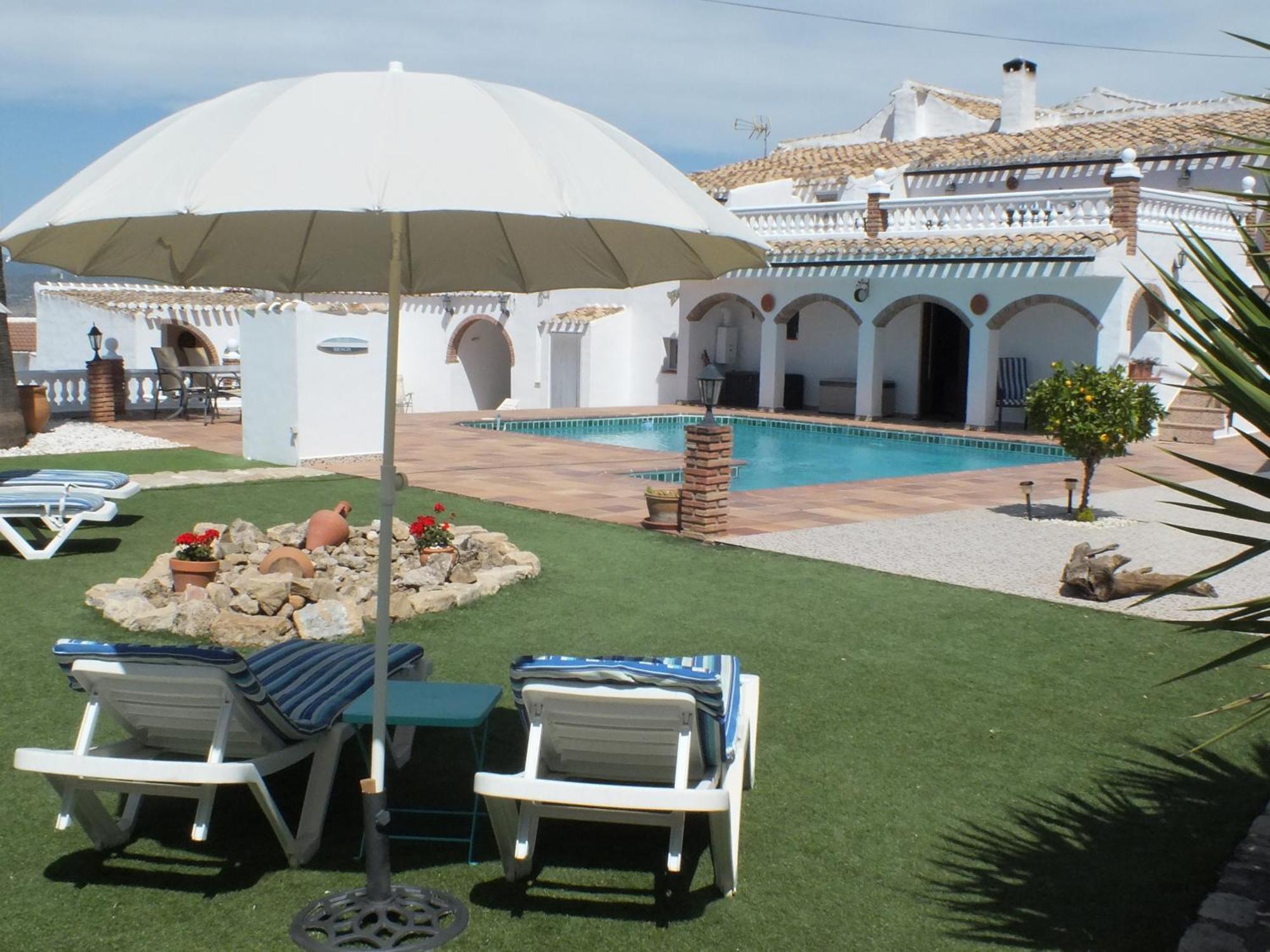 Kayenne Holiday Rentals Iznájar Dış mekan fotoğraf