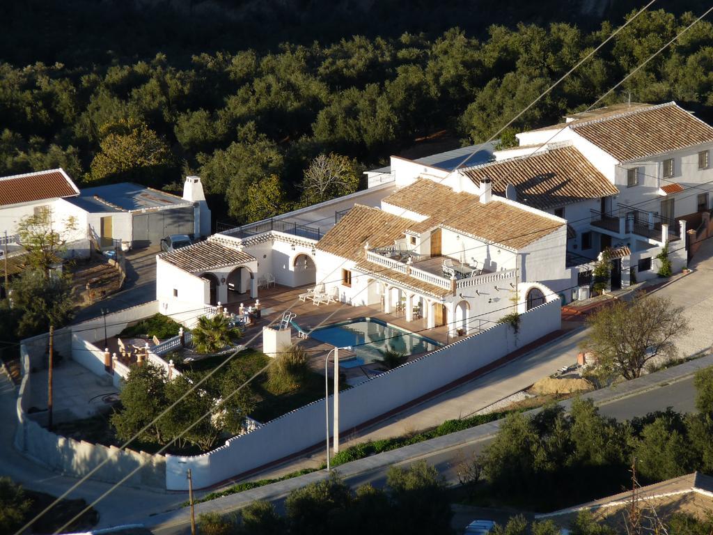 Kayenne Holiday Rentals Iznájar Dış mekan fotoğraf