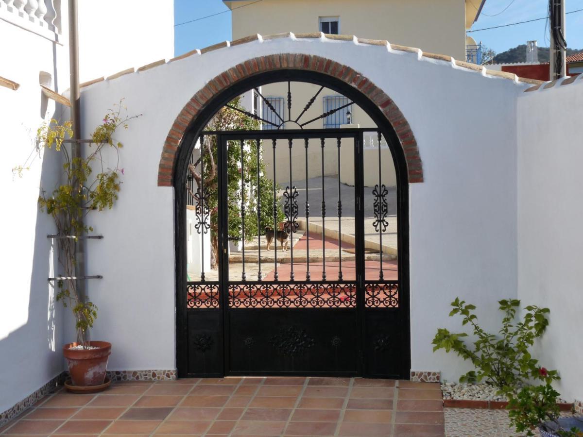 Kayenne Holiday Rentals Iznájar Oda fotoğraf